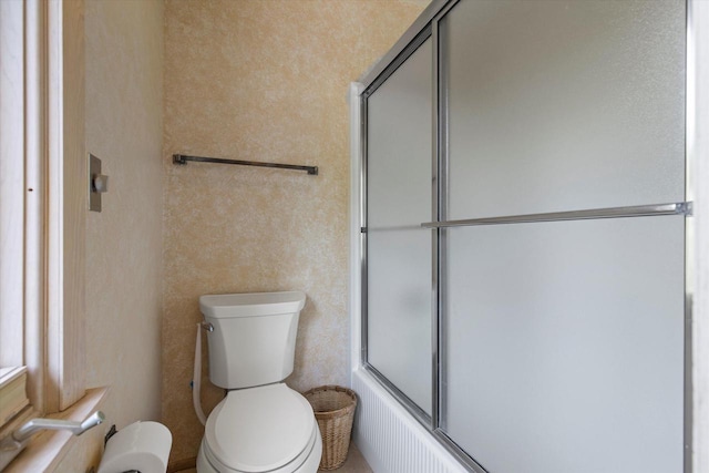 36 Stonewood Ct Unit 36, Wind Point, WI 53402 - full bathroom with toilet and shower / bath combination with glass door