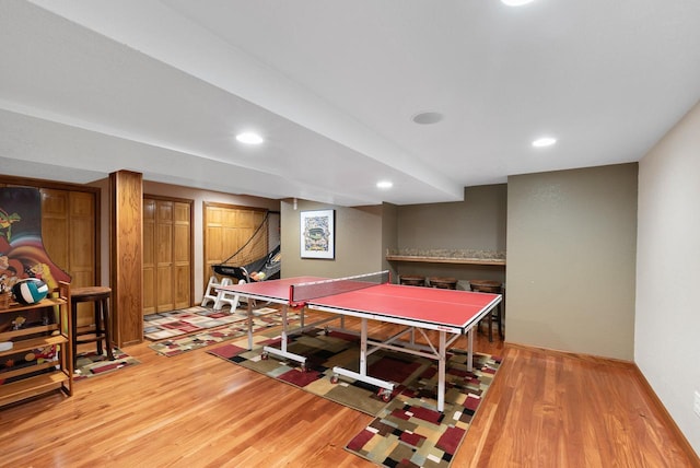 1948 Field Cliffe Dr, Richfield, WI 53076 - playroom featuring light wood-style floors, recessed lighting, and bar