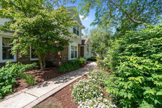 1948 Field Cliffe Dr, Richfield, WI 53076 - view of yard