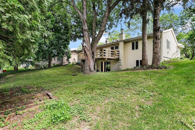 2806 Mckenna Blvd, Madison, WI 53719 - view of grassy yard featuring a deck
