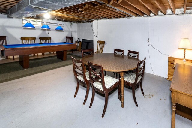 1882 Davis Ln, Waukesha, WI 53189 - dining space featuring concrete flooring and billiards
