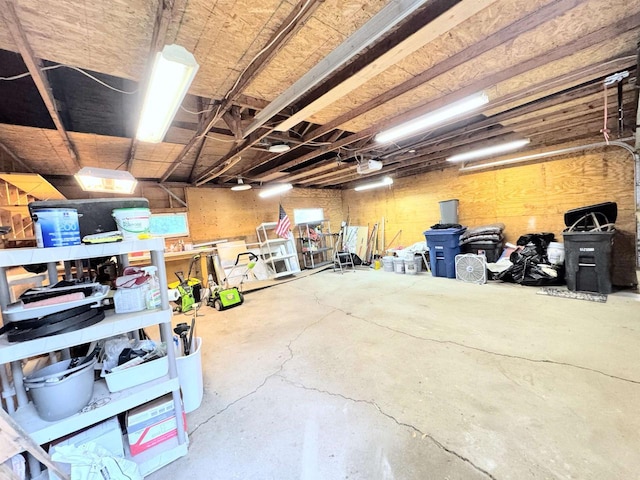 229 Bacon Ave, Oshkosh, WI 54901 - view of garage