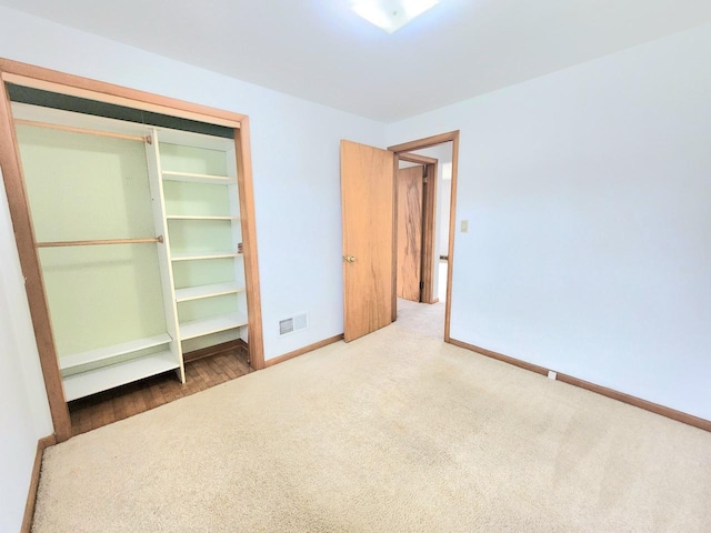 2518 Main Ave, Sheboygan, WI 53083 - unfurnished bedroom with carpet flooring and a closet