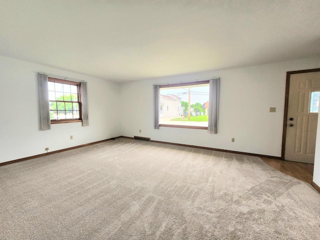 2518 Main Ave, Sheboygan, WI 53083 - carpeted spare room with baseboards