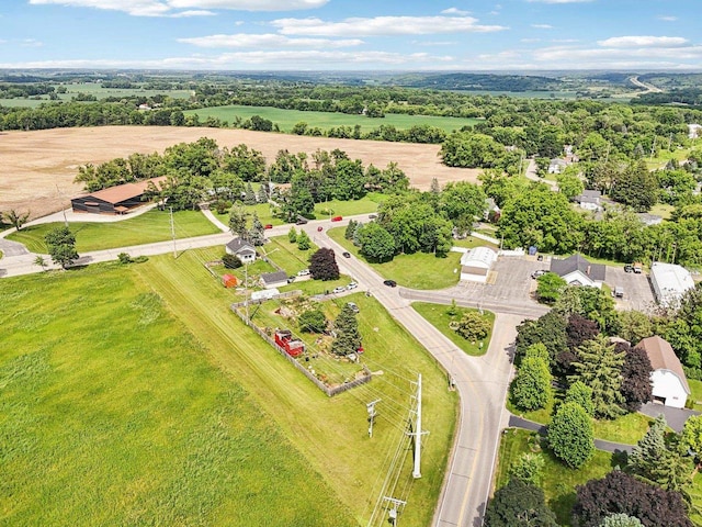 W3802 Palmer Rd, Lake Geneva, WI 53147