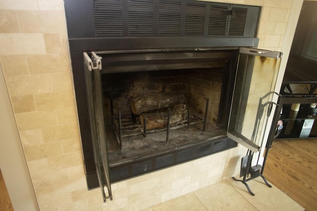 2563 S 91st St, West Allis, WI 53227 - detailed view