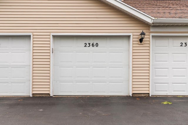 2360 Wisconsin St, Oshkosh, WI 54901 - view of garage