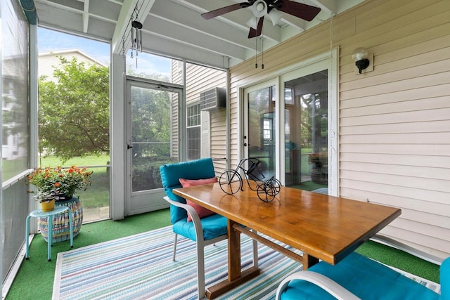 2360 Wisconsin St, Oshkosh, WI 54901 - sunroom featuring a ceiling fan