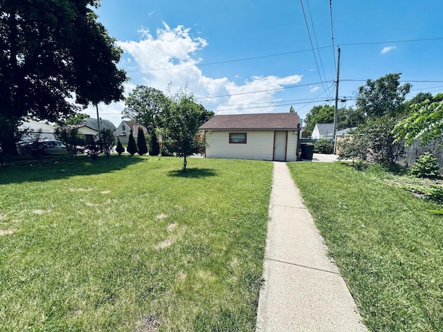 2377 S 76th St, West Allis, WI 53219 - view of yard with an outdoor structure