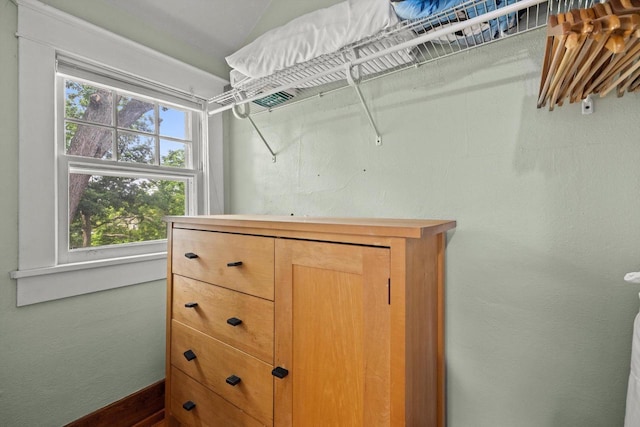 415 S Lake Shore Dr, Lake Geneva, WI 53147 - view of spacious closet