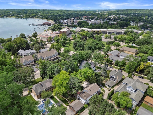 415 S Lake Shore Dr, Lake Geneva, WI 53147 - aerial view of residential area featuring a nearby body of water