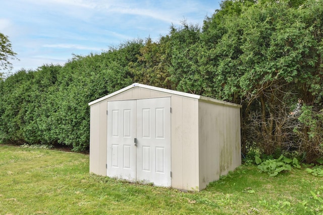1232 Lambeth Rd, Waukesha, WI 53189 - view of shed