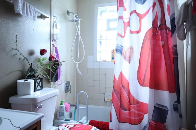 8761 W Herbert Ave, Milwaukee, WI 53225 - full bath with healthy amount of natural light, shower / bath combo, and vanity