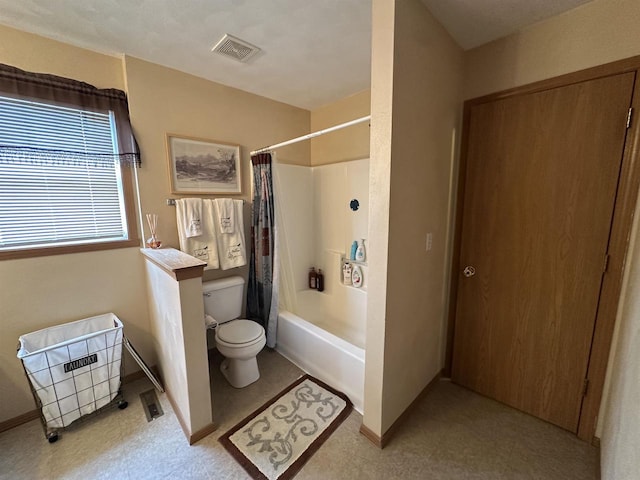 2354 Daylily Ct, Beloit, WI 53511 - full bath with toilet and shower / tub combo with curtain