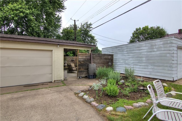 1418 Keith St, Eau Claire, WI 54701 - garage with concrete driveway