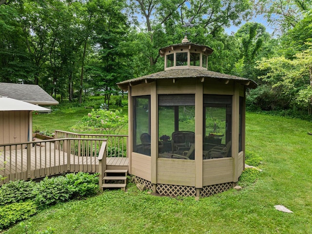 2831 N Wildwood Dr, Lake Geneva, WI 53147 - view of outdoor structure with view of wooded area