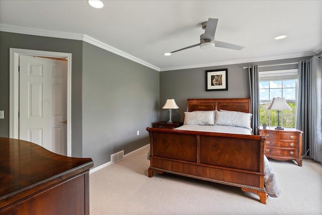 110985 Candlewood Ct, Marshfield, WI 54449 - bedroom with light colored carpet, crown molding, recessed lighting, and a ceiling fan