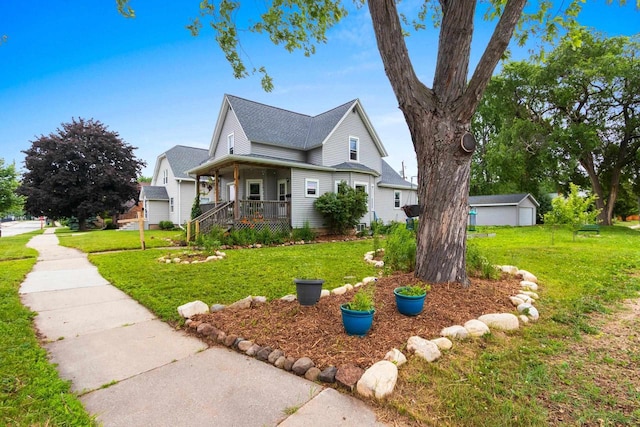 731 S Michigan St, De Pere, WI 54115 - view of front of property with a porch and a front lawn