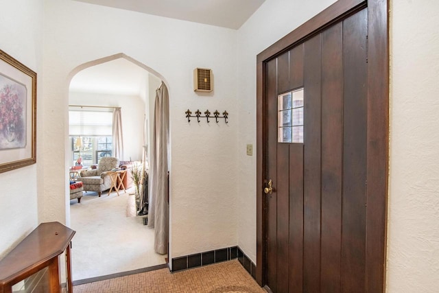 7414 5th Ave, Kenosha, WI 53143 - foyer entrance featuring arched walkways and a textured wall