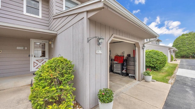 3515 Willow Cir, Sheboygan, WI 53083 - entrance to property with an attached garage
