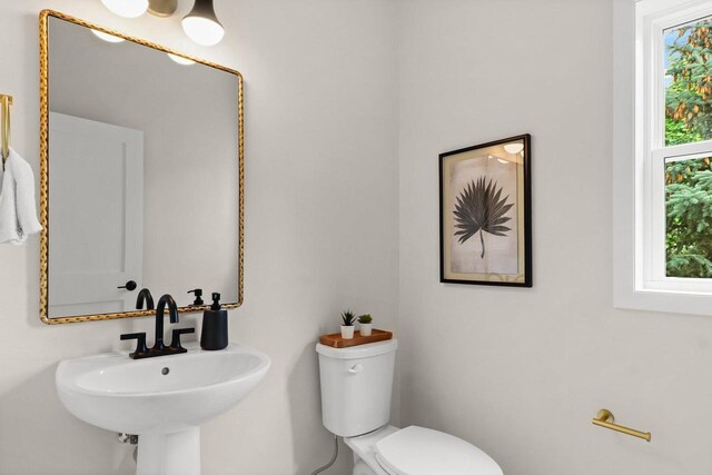 1108 Heritage Ct, Waunakee, WI 53597 - bathroom with toilet and a sink