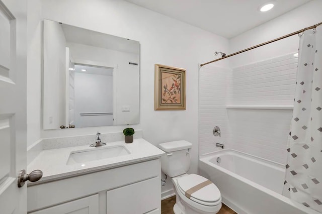 1052 58th Rd, Union Grove, WI 53182 - full bath with vanity and shower / bath combo
