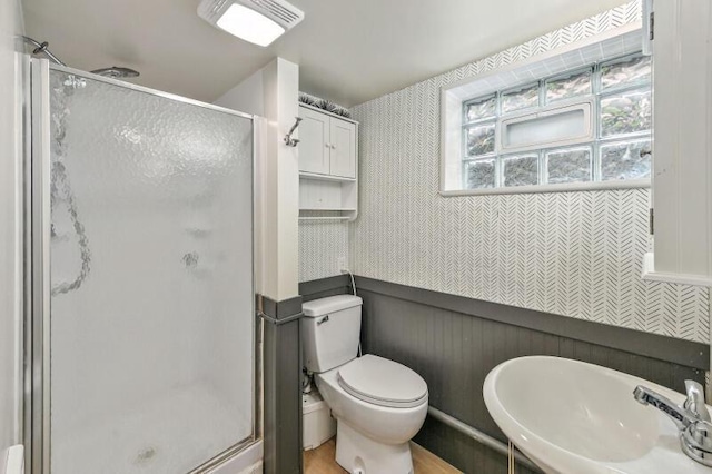 456 W Wisconsin Ave, Pewaukee, WI 53072 - bathroom featuring a sink and a stall shower