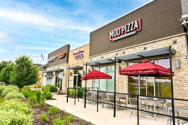 456 W Wisconsin Ave, Pewaukee, WI 53072 - view of commercial location