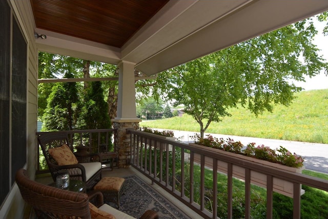 6833 Phil Lewis Way, Middleton, WI 53562 - view of porch