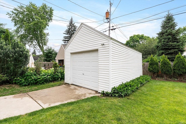 5825 N Bay Ridge Ave, Whitefish Bay, WI 53217 - detached garage with driveway