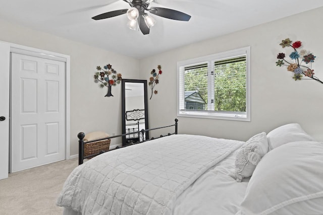 S52W23066 Hunters Holw, Waukesha, WI 53189 - bedroom with light carpet and a ceiling fan