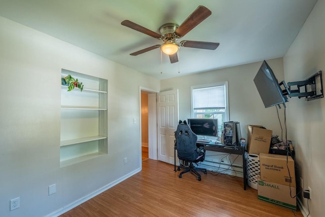7550 26th Ave, Kenosha, WI 53143 - home office featuring wood finished floors and a ceiling fan