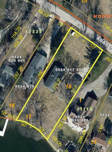 N65W35097 Rd J, Oconomowoc, WI 53066 - map of property location with property parcel outlined