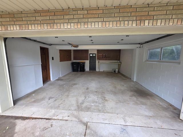 4643 N 108th St, Wauwatosa, WI 53225 - view of garage