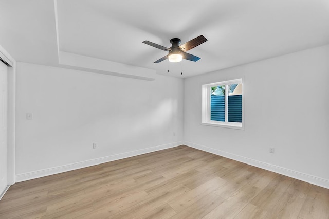 7314 25th Ave, Kenosha, WI 53143 - empty room with light wood-style floors and a ceiling fan