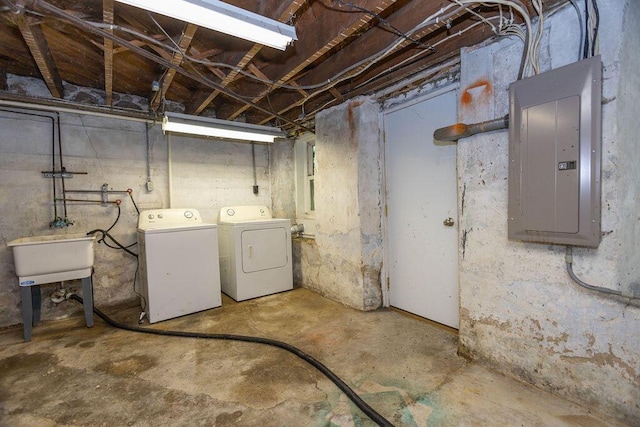 5046 State Highway 33, West Bend, WI 53095 - unfinished below grade area featuring electric panel and washer and clothes dryer
