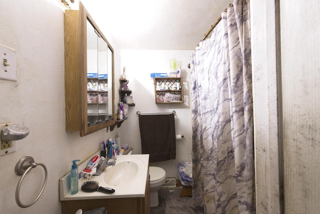 134 N Watertown St, Waupun, WI 53963 - full bath featuring vanity and curtained shower