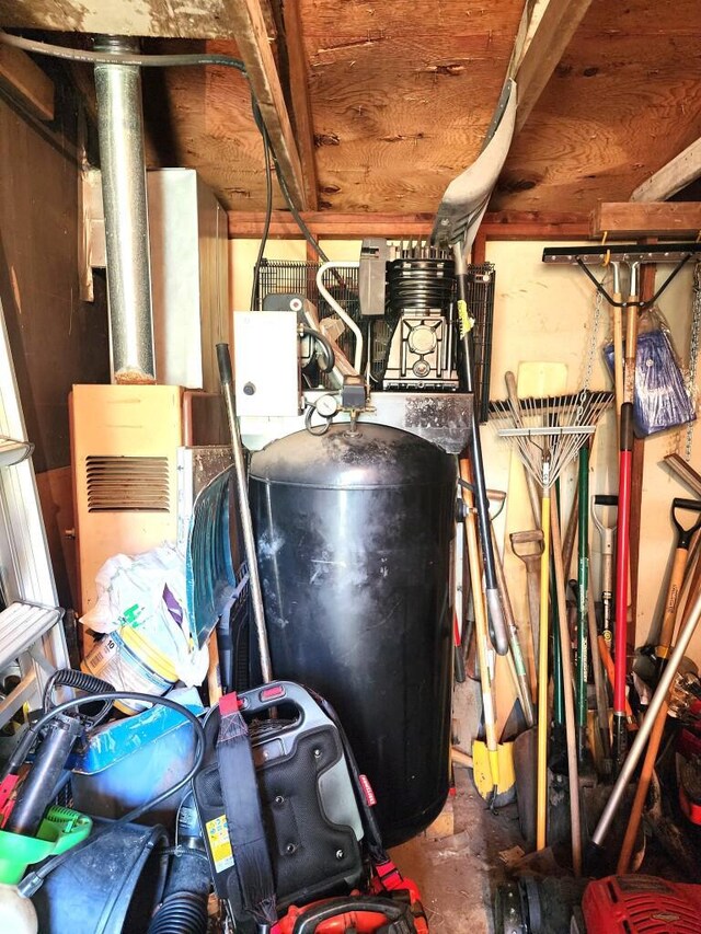 5100 16th St, Racine, WI 53406 - view of utilities