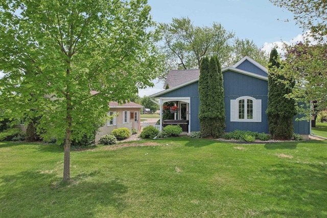 N5562 County Road A, Lake Mills, WI 53551 - view of front facade with a front yard