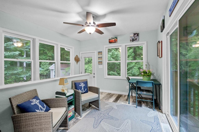 6170 Bay Shore Dr, Sturgeon Bay, WI 54235 - view of sunroom