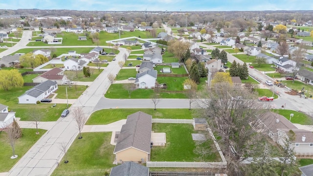 2114 Gadwall Ln, Green Bay, WI 54311 - aerial view of property and surrounding area featuring nearby suburban area