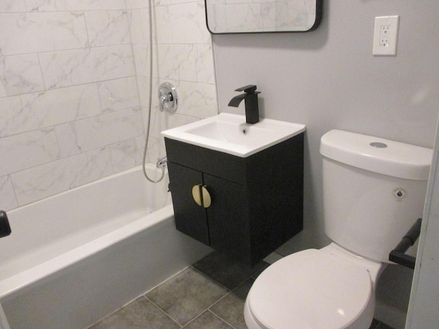 2116 W Atkinson Ave Unit 2116A, Milwaukee, WI 53209 - bathroom with vanity, bathing tub / shower combination, and tile patterned floors