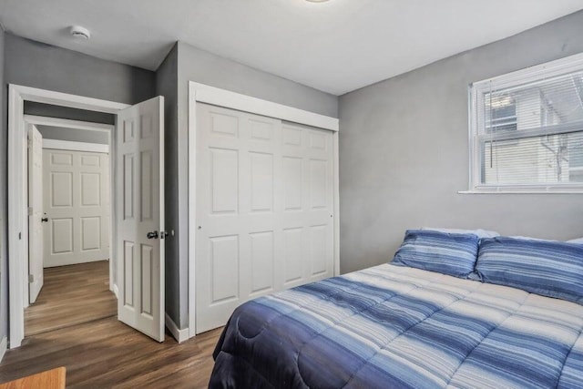 2116 W Atkinson Ave Unit 2116A, Milwaukee, WI 53209 - bedroom with dark wood finished floors and a closet