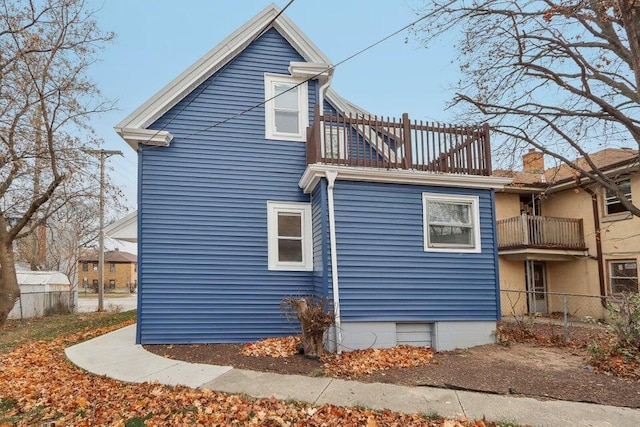 2116 W Atkinson Ave Unit 2116A, Milwaukee, WI 53209 - view of property exterior with a balcony