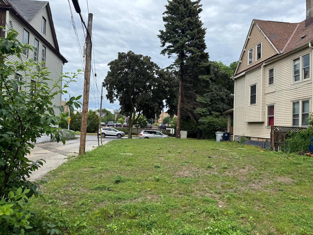 3215 W Michigan St, Milwaukee, WI 53208