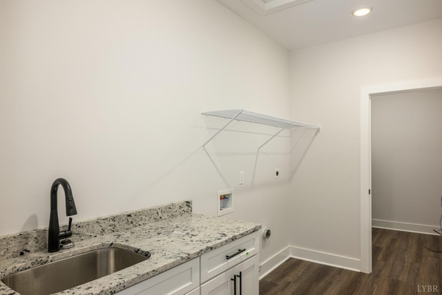 119 Lockridge Ln, Lynchburg, VA 24502 - laundry room featuring hookup for a washing machine, electric dryer hookup, dark wood finished floors, cabinet space, and baseboards