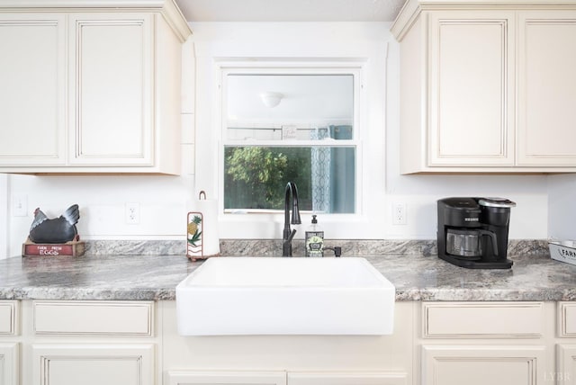 7505 Timberlake Rd, Lynchburg, VA 24502 - kitchen with a sink