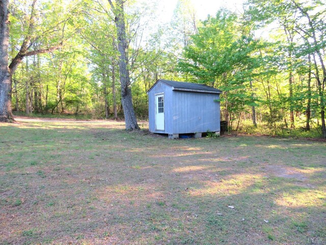 11420 Wards Rd, Rustburg, VA 24588 - view of yard