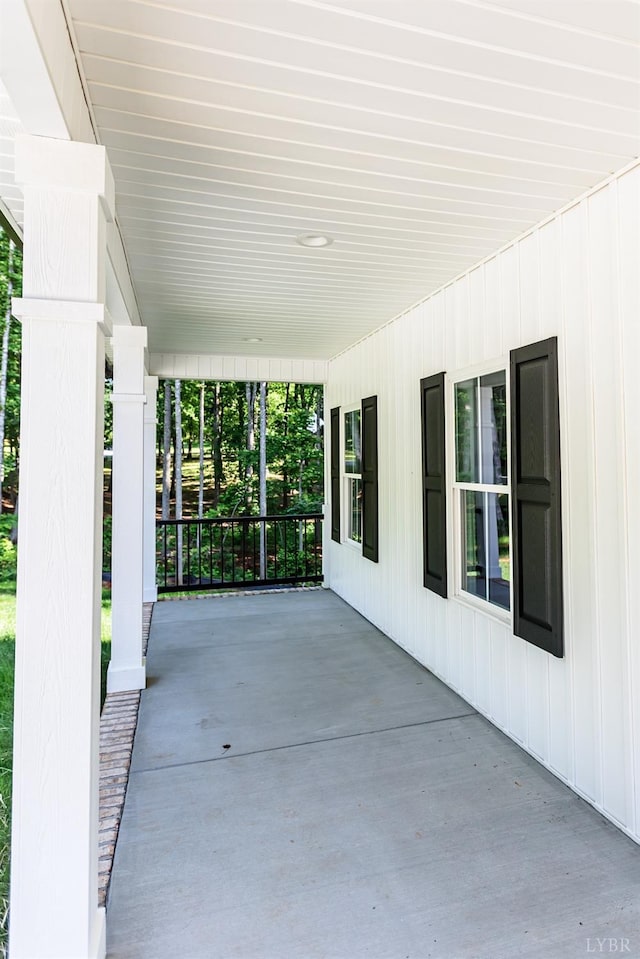 312 Walton Dr, Appomattox, VA 24522 - photo 5