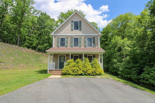 872 Two Bid Rd, Evington, VA 24550 - view of front facade featuring a front lawn and a porch